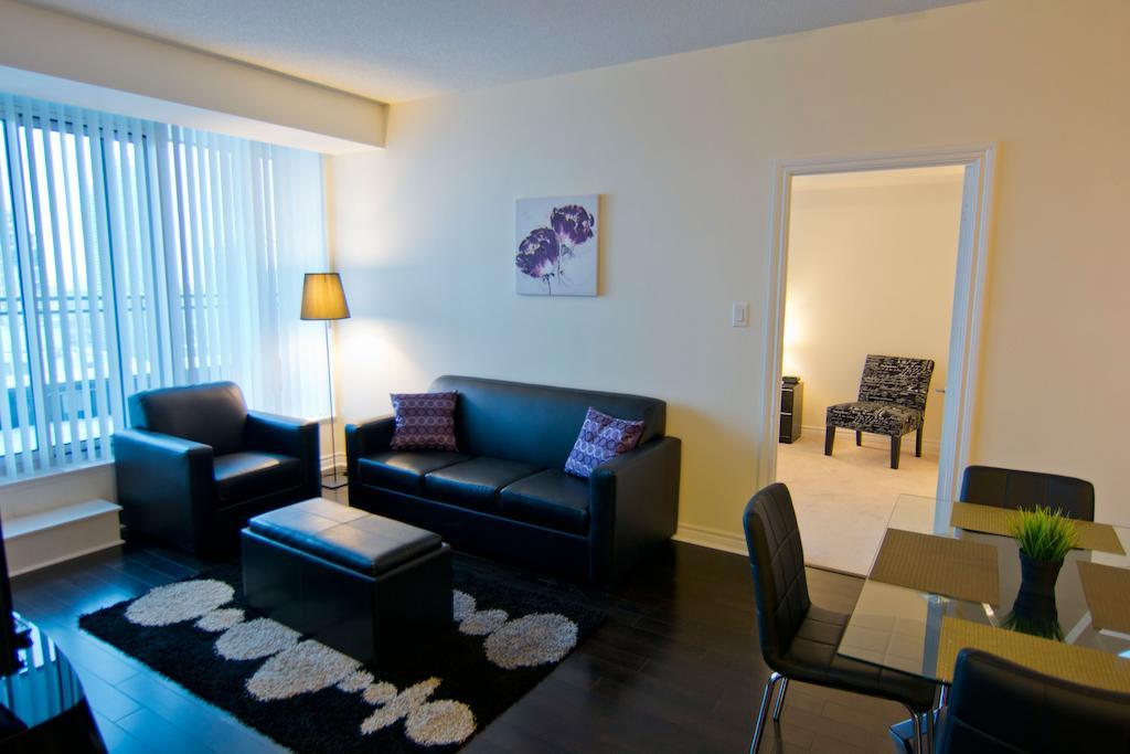 Maplewood Furnished Suites Mississauga Exterior foto